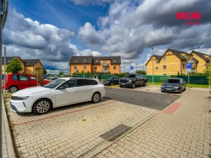 Prodej bytu 2+1, Nehvizdy, Gabčíkova, 50 m2