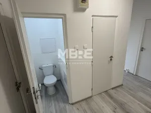Pronájem bytu 2+1, Kadaň, Chomutovská, 53 m2