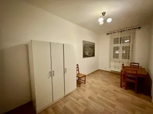 Pronájem bytu 2+kk, Praha - Libeň, Vosmíkových, 45 m2