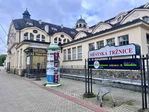 Pronájem obchodního prostoru, Karlovy Vary, 43 m2