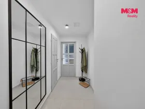 Prodej bytu 3+kk, Praha, Skloněná, 55 m2