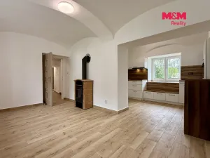 Pronájem bytu 2+1, Hobšovice - Skůry, 87 m2