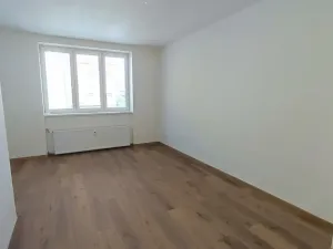 Prodej obchodního prostoru, Praha, Bělohorská, 86 m2