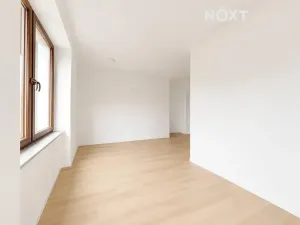 Prodej bytu 2+kk, Praha - Písnice, Libušská, 40 m2