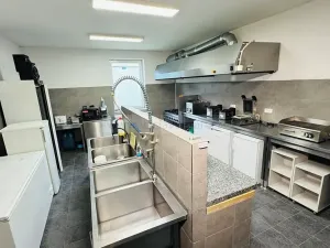 Pronájem obchodního prostoru, Česká Třebová, U Teplárny, 235 m2
