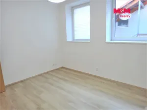 Pronájem bytu 4+kk, Kladno, Víta Nejedlého, 127 m2