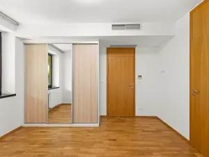 Pronájem bytu 4+kk, Praha - Žižkov, Pitterova, 130 m2