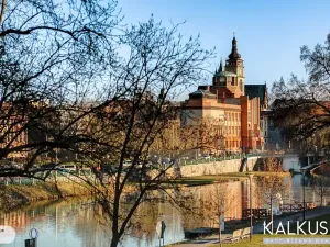 Pronájem bytu 1+kk, Hradec Králové, Smetanovo nábřeží, 27 m2