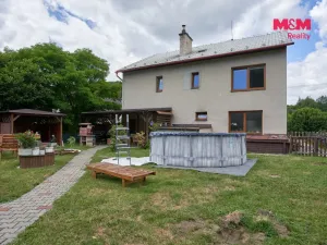 Prodej rodinného domu, Březnice, 260 m2