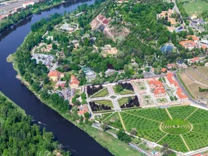 Prodej vily, Praha - Troja, 375 m2