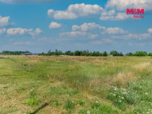 Prodej komerčního pozemku, Pardubice - Dražkovice, 13602 m2