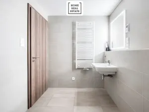 Prodej bytu 3+kk, Praha - Strašnice, Zvěřinova, 97 m2