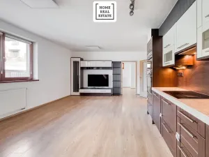 Prodej bytu 3+kk, Praha - Libeň, Nad Rokoskou, 77 m2