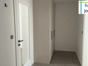 Pronájem bytu 2+kk, Liberec, Moskevská, 51 m2