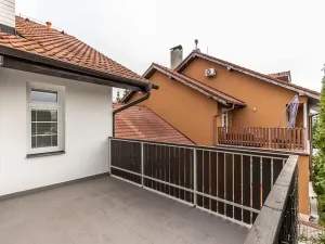 Prodej rodinného domu, Praha - Benice, Okrasná, 230 m2