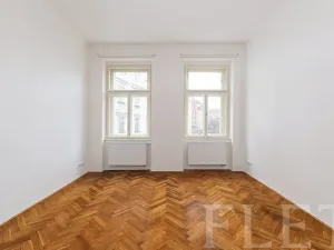 Pronájem bytu 1+1, Praha - Holešovice, Kamenická, 45 m2