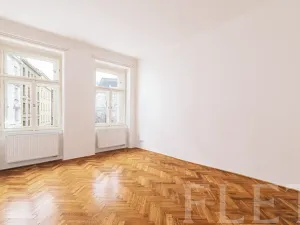 Pronájem bytu 1+1, Praha - Holešovice, Kamenická, 45 m2