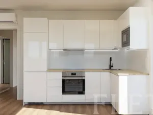 Pronájem bytu 2+kk, Praha - Černý Most, Arnošta Valenty, 53 m2