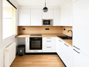 Prodej bytu 1+kk, Praha - Záběhlice, Bramboříková, 42 m2