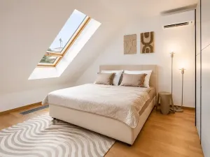 Prodej bytu 2+kk, Praha - Smíchov, Bieblova, 57 m2