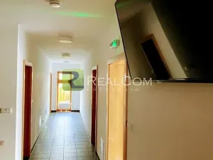 Pronájem bytu 1+kk, Praha - Újezd nad Lesy, Starokolínská, 24 m2