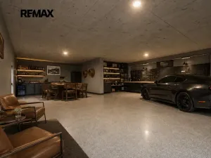 Prodej vily, Králův Dvůr, Pod Lesem, 296 m2