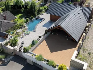 Prodej vily, Králův Dvůr, Pod Lesem, 296 m2