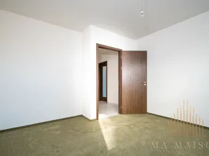 Pronájem bytu 2+kk, Praha - Hloubětín, Poděbradská, 53 m2
