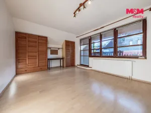 Pronájem rodinného domu, Psáry, Nad Soutokem, 220 m2