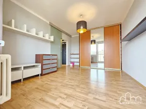 Pronájem bytu 1+1, Praha - Letňany, Tupolevova, 37 m2