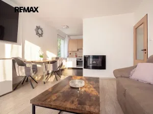 Prodej bytu 3+kk, Praha - Střížkov, Šluknovská, 54 m2