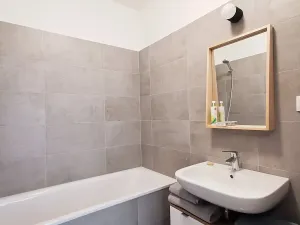 Pronájem bytu 2+kk, Praha - Karlín, Breitfeldova, 61 m2