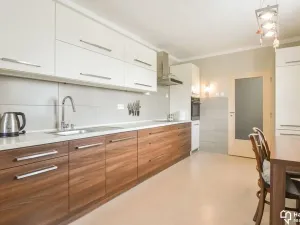 Prodej rodinného domu, Kladky, 345 m2