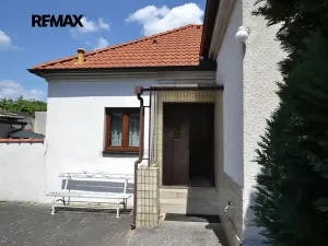Prodej rodinného domu, Chrást, 9. května, 245 m2