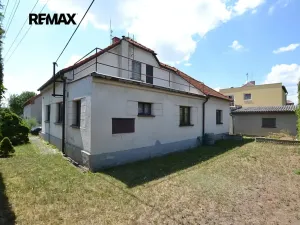 Prodej rodinného domu, Chrást, 9. května, 245 m2