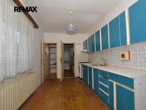 Prodej rodinného domu, Chrást, 9. května, 245 m2