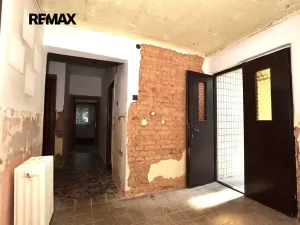 Prodej rodinného domu, Chrást, 9. května, 245 m2