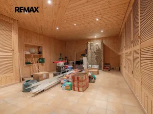 Prodej vily, Králův Dvůr, Pod Lesem, 708 m2