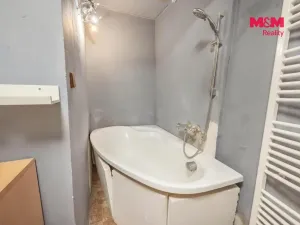 Prodej rodinného domu, Páleč, 208 m2
