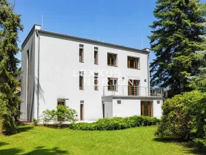 Pronájem rodinného domu, Praha - Kunratice, Poběžovická, 354 m2