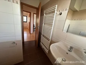 Pronájem kanceláře, Zlín, Svat. Čecha, 48 m2