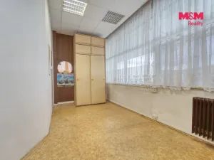 Pronájem obchodního prostoru, Plzeň - Jižní Předměstí, Husova, 93 m2