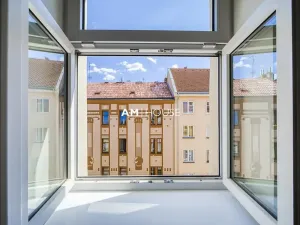 Prodej bytu 2+kk, Praha - Libeň, V zahradách, 48 m2