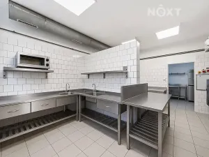 Pronájem restaurace, Olomouc, V hlinkách, 320 m2