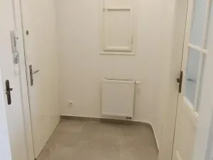 Pronájem bytu 2+kk, Praha - Holešovice, Přístavní, 40 m2