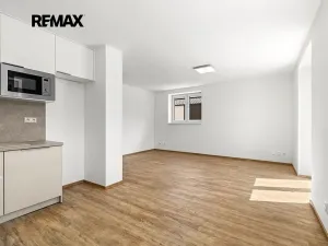 Prodej bytu 4+kk, Bdeněves, 78 m2