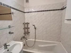 Prodej bytu 3+1, Dolní Němčí, Vinohradská, 63 m2