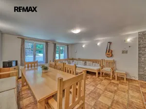 Prodej rodinného domu, Radvanice, 215 m2