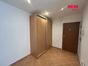 Pronájem bytu 1+1, Ústí nad Labem, Zvonková, 46 m2
