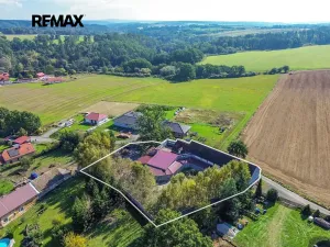 Prodej rodinného domu, Všeruby, 952 m2